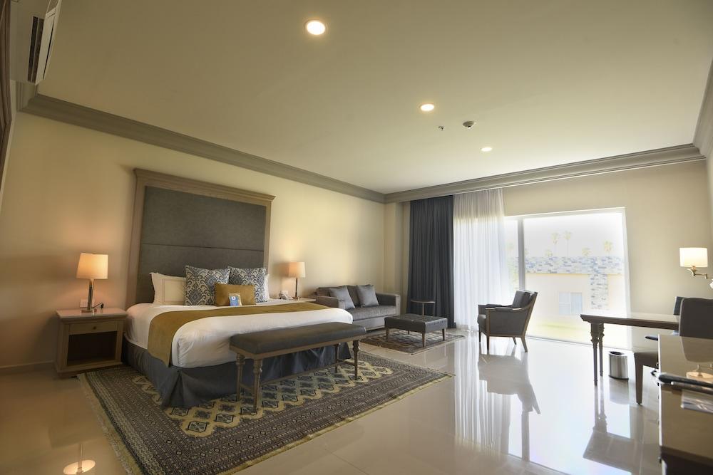 Azul Talavera Country Club Torreon Exterior photo
