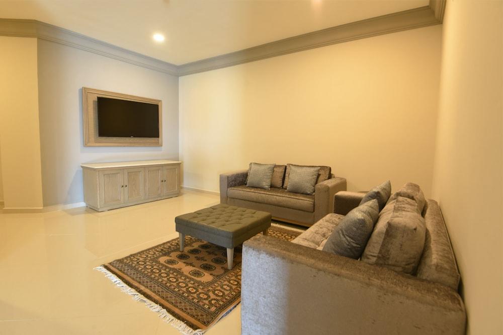 Azul Talavera Country Club Torreon Exterior photo